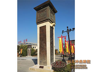 铸铜浮雕柱子