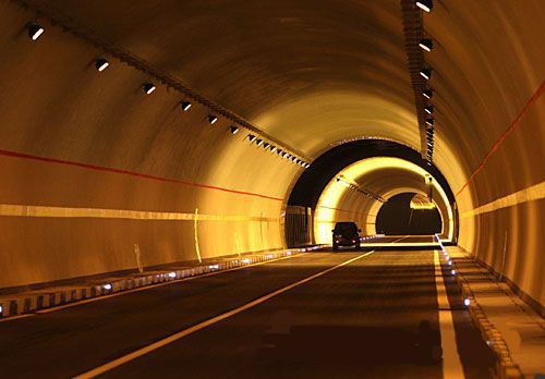 隧道工程承包